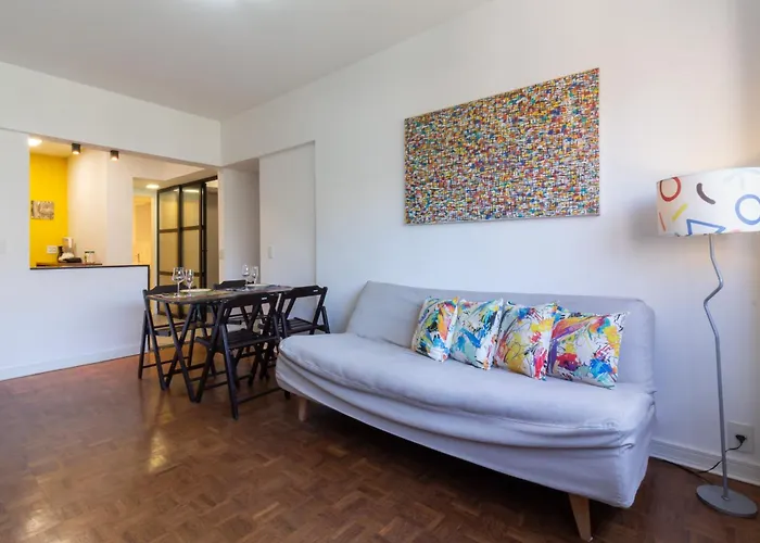 Pineapples AC402 - Ótima localização em Ipanema