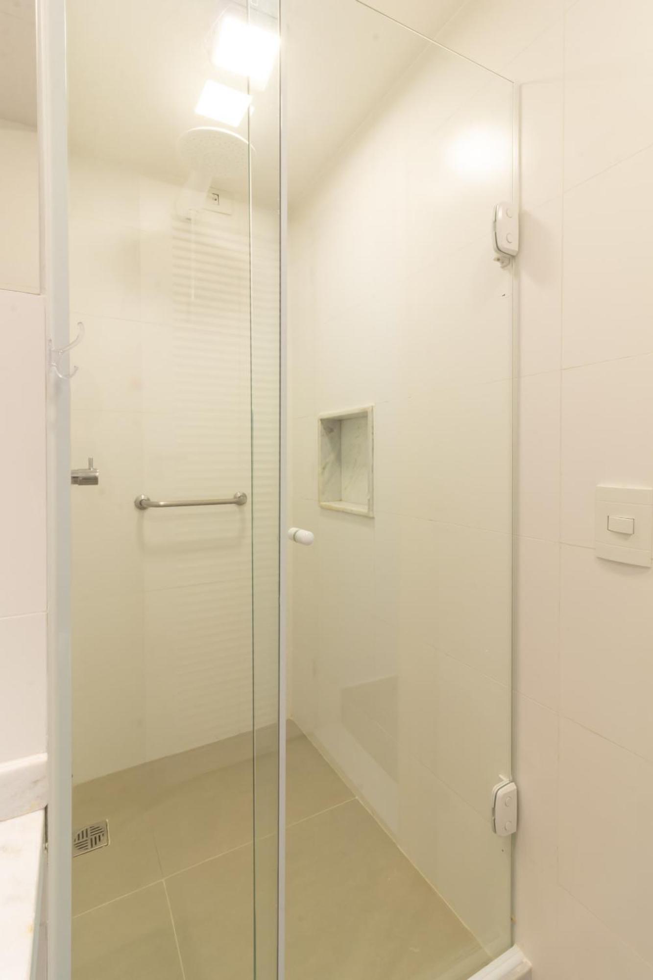 Apartamento Pineapples Ac402 - ótima Localização Em Ipanema *